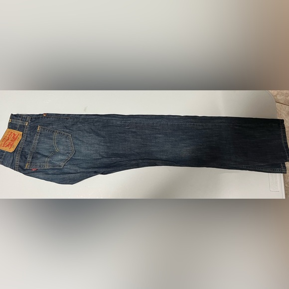 Levi's Dark Indigo Straight Jeans 527s - Picture 3 of 6